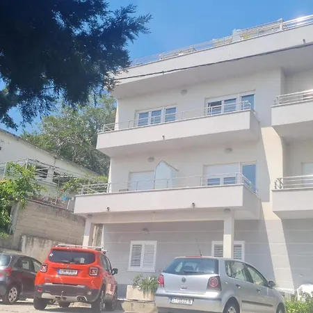 Appartement Damir Omiš